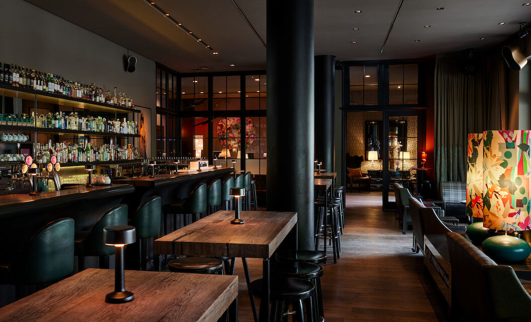 Daylight view of the elegant DaCaio bar interior